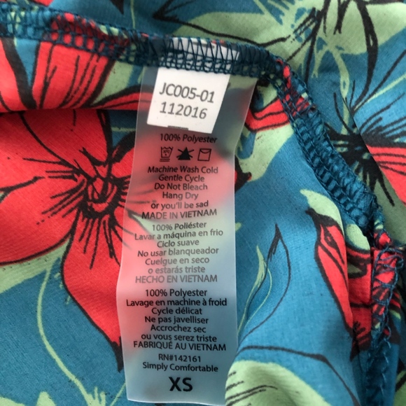 NWT LuLaRoe Joy Floral Vest - XS - Picture 4 of 7